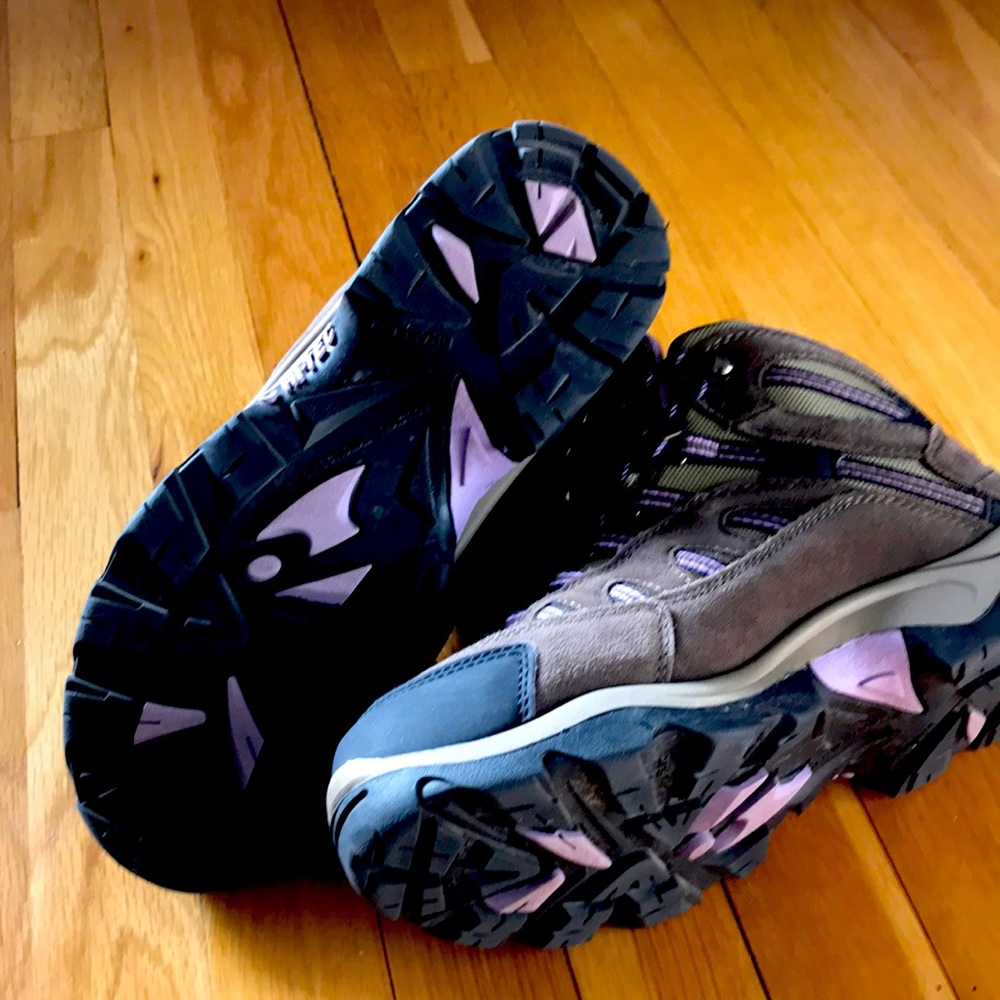 Ladies Hiking boots-worn once